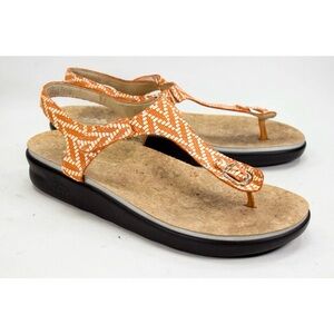 SAS Marina Womens Size US 10 M T-Strap Chevron Thong Summer Comfort Sandals